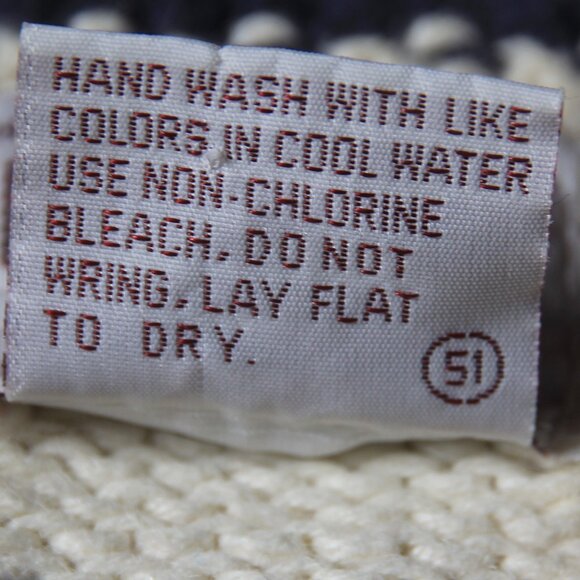 “Patchwork” Pullover by SKYR®.  Size - Medium - Picture 10 of 11